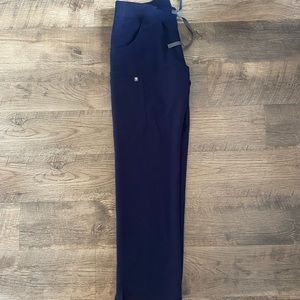 {Figs} Cade Cargo Scrub Bottom